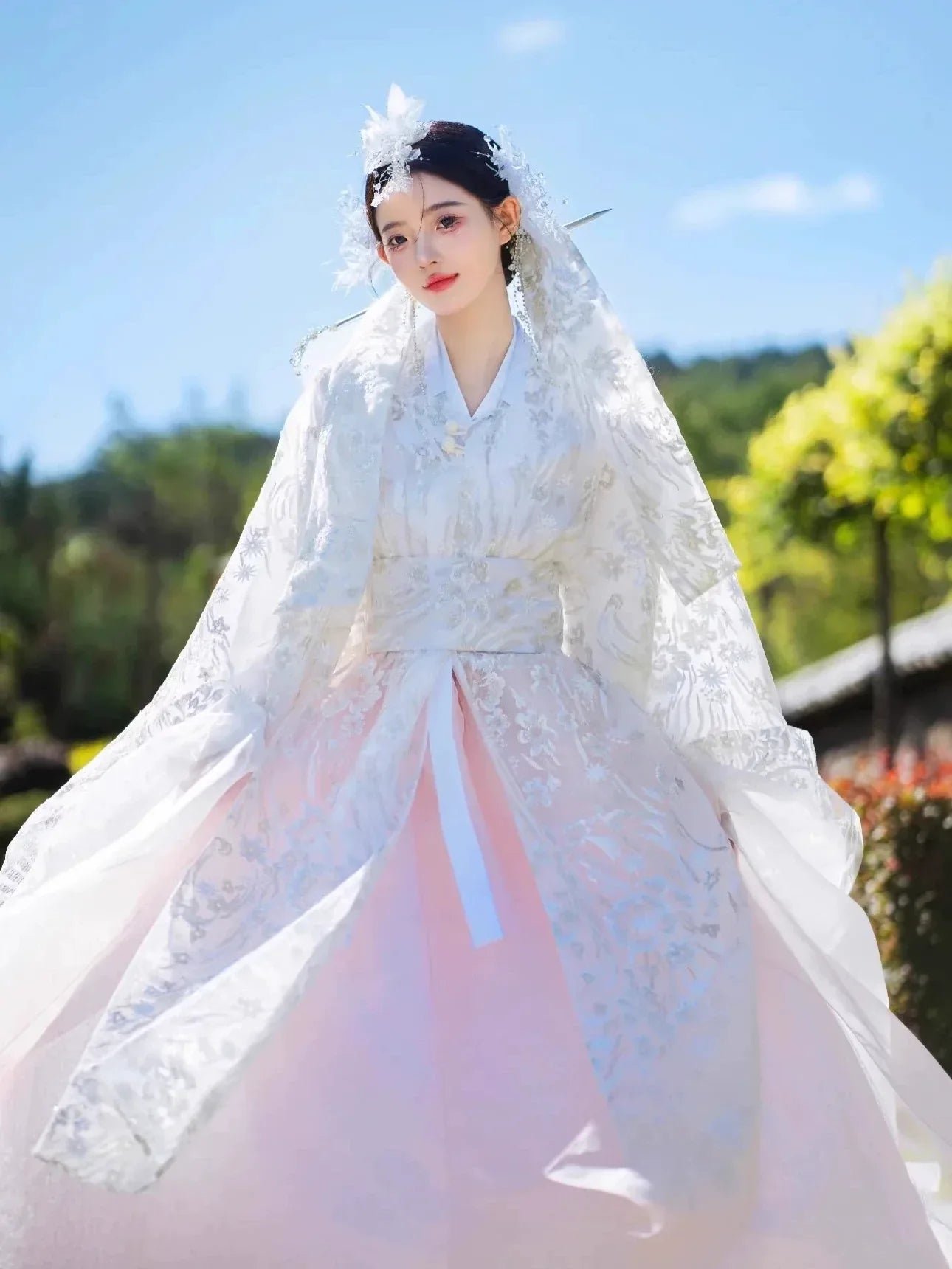 White & Pink Hanbok - Korean High-End Court Dress